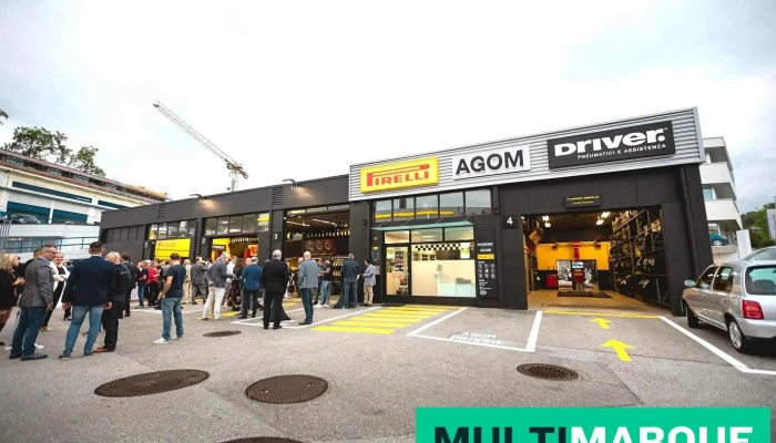 P Zero World Authorized Pirelli Dealer -  Vom Inhaber - Lugano
