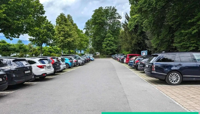 Parkplatz - Hilterfingen