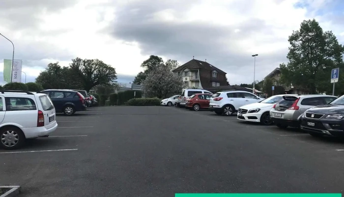 Parkplatz - Hilterfingen