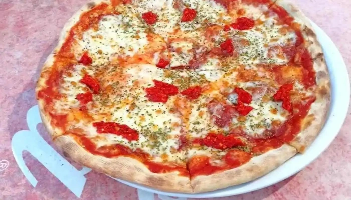 Pizza chez Boubou - Cadenazzo
