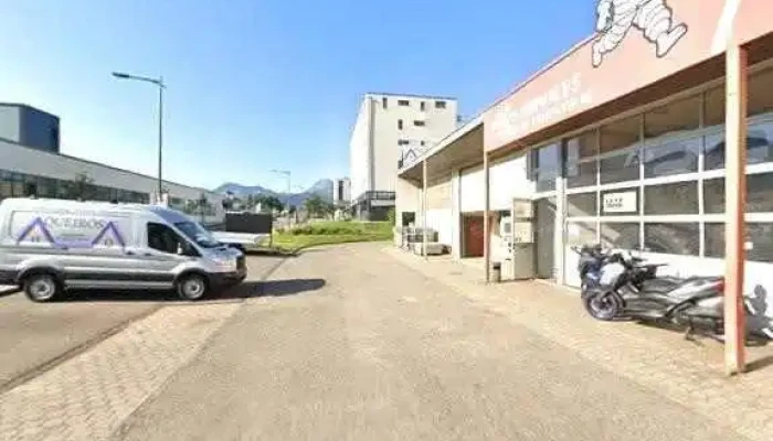 Pneus -  Services Du Transval Sa Street View 360deg Fotos - Bulle