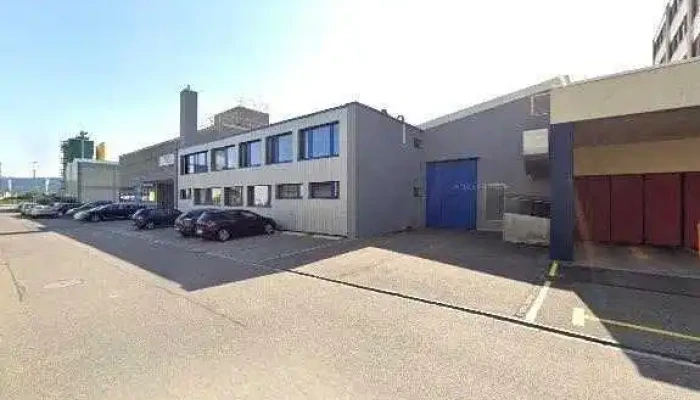 Pneuservice -    Reifencenter M Roselli Street View 360deg Fotos - Muttenz