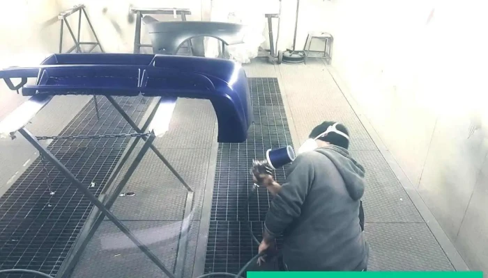 PozziCar Carrozzeria / Garage - Claro