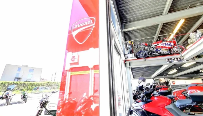 Ps Motos Cycles Sa Ducati Fribourg Alle - Ecuvillens