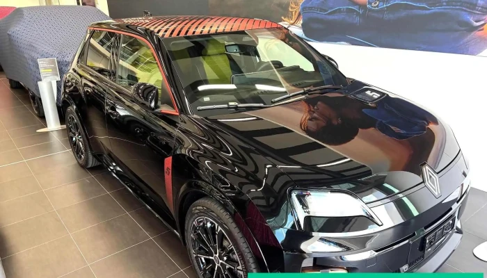 Renault Ecublens -    Rrg Neueste - Ecublens