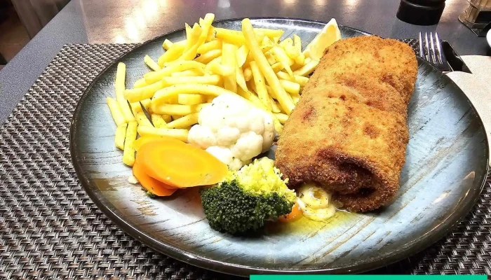 Restaurant Station -  Schnitzel Cordon Bleu - Bottmingen