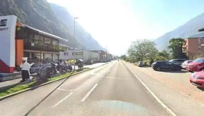 Riviera Motorcycles -  Street View 360deg Fotos - Biasca
