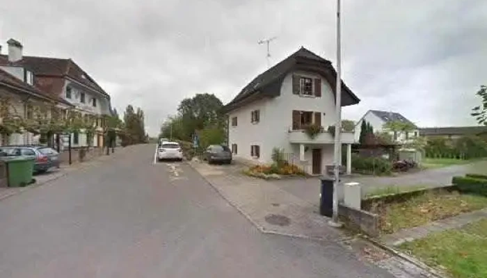 Romantik Hotel De Lours Street View 360deg Fotos - Sugiez
