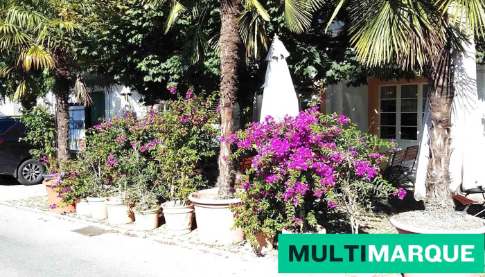 Romantik Hotel De Lours Videos - Sugiez