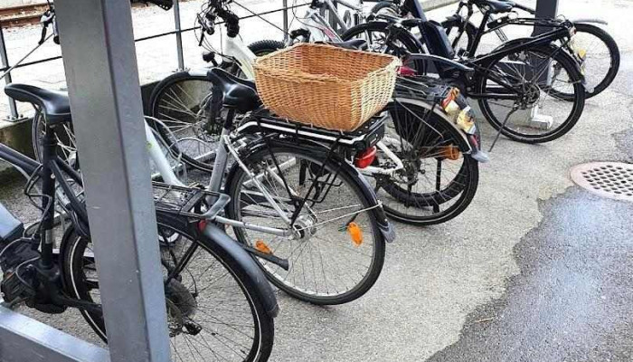 Sbb Veloparking Läufelfingen 2 - Läufelfingen