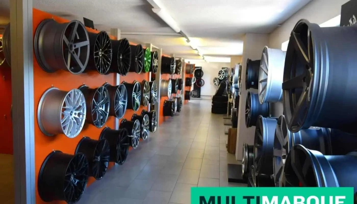 Schneider Motorsport Center - Busswil Bei Büren