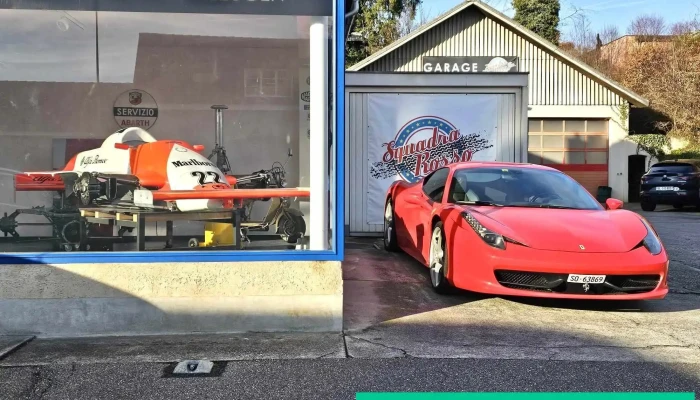 Squadra Rosso Ag -  Vom Inhaber - Laufen