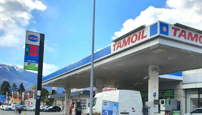 Stazione Di Servizio Tamoil Ascona -  Aussenbereich - Ascona