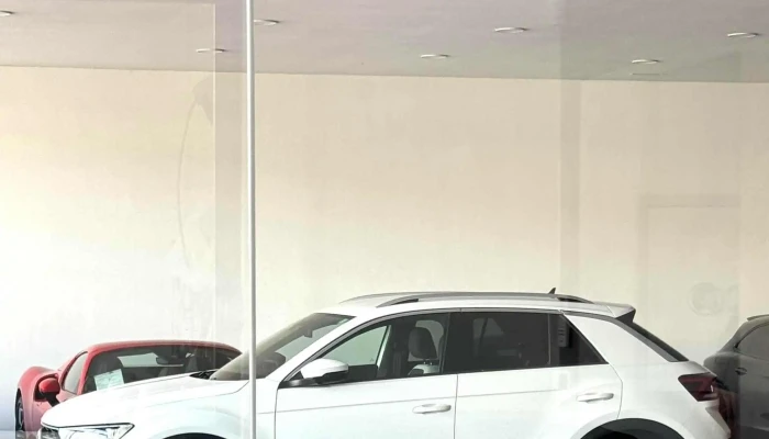 Sternenfeld Autocenter Ag Birsfelden -  Autohandler - Birsfelden
