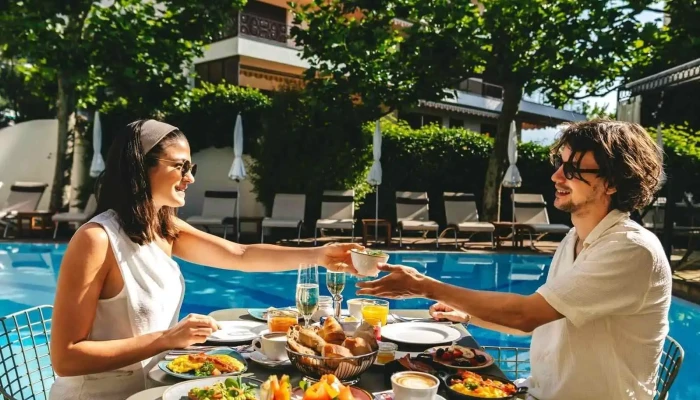 Sunstar Hotel Brissago -  Essen Und Trinken - Brissago
