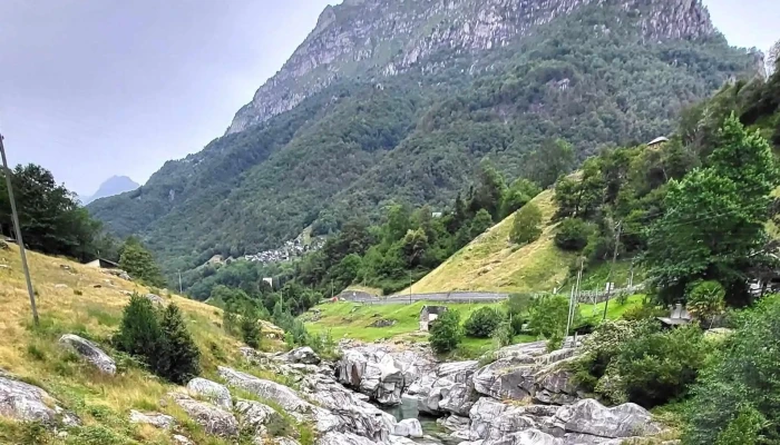 Tesla Supercharger -  Rabatte - Cadenazzo