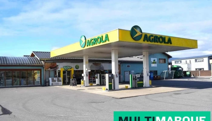 TopShop Ins mit Agrola Tankstelle und Autowaschanlage - Ins