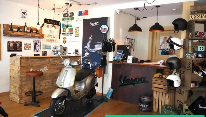 Vespa -  Centrale Basel Innenansichten - Basel