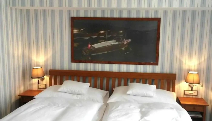 Yachtsport Resort Sa -  Zimmer - Brissago
