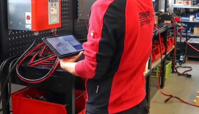 Zehnder Batterien Ag -  Vom Inhaber - Muhen